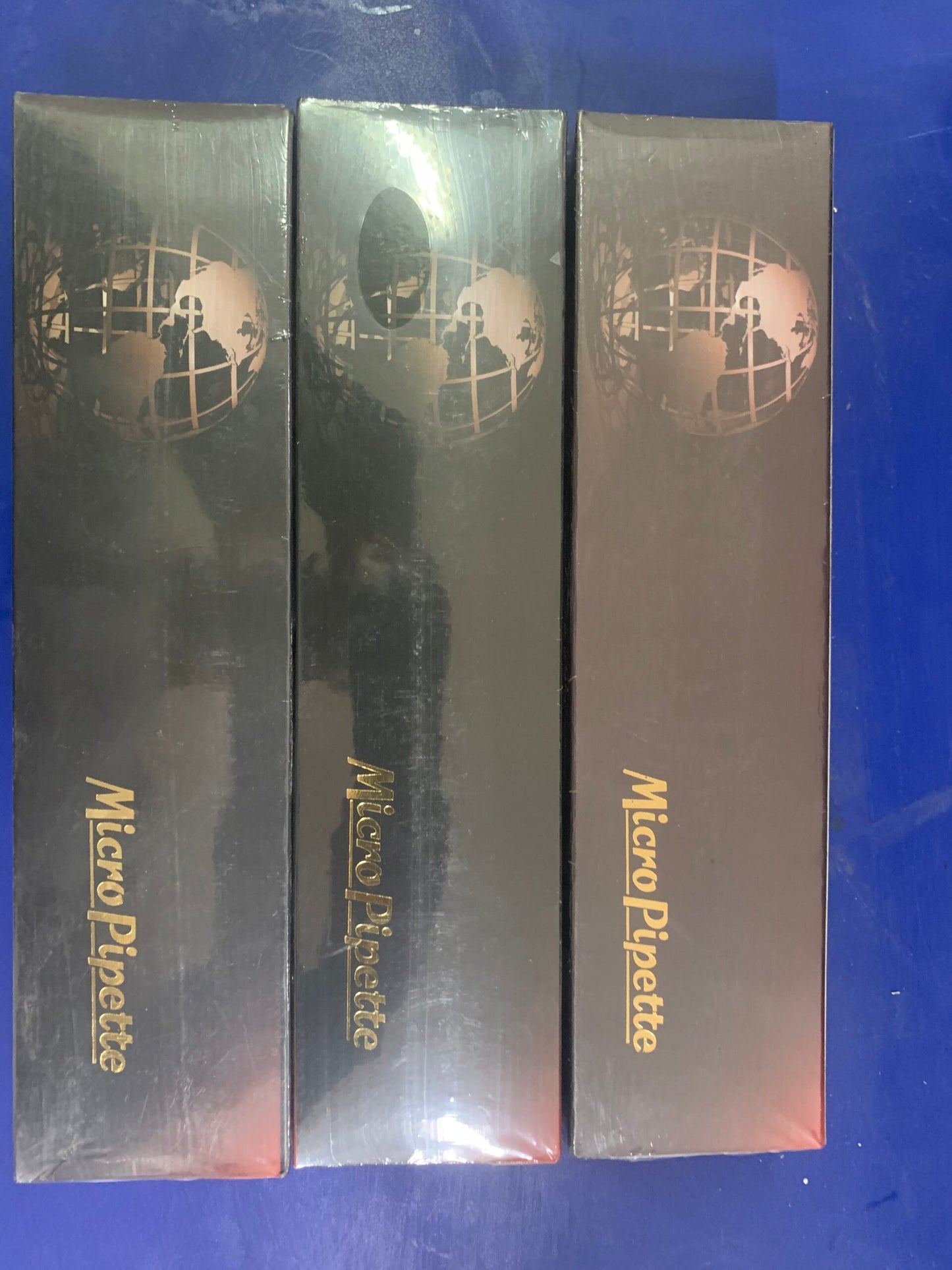 MicroPipette Kit: 3 pipettes (5-50ul; 10-100ul; 100-1000ul)