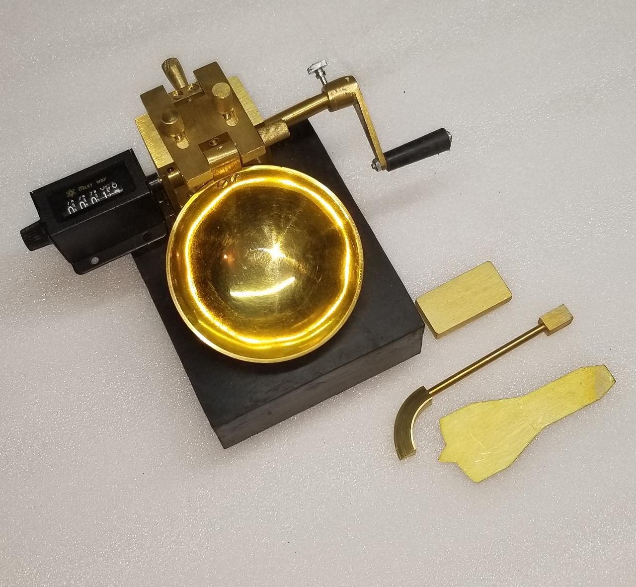 Casagrande Method Liquid Limit Apparatus for Soil Testing - Includes Brass Cup, Mechanical Counter & Grooving Tool, Geotechnical Engineering Lab Equipment (Manual Type)